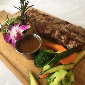 179 Bar & Grill - NY Strip 14-Oz - New American Near Me - New Rochelle, New York