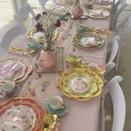 Toddler tables