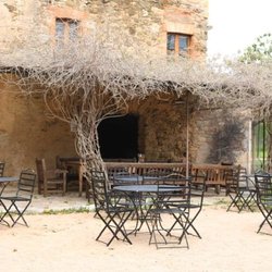 Mas Oller - Outdoor seating