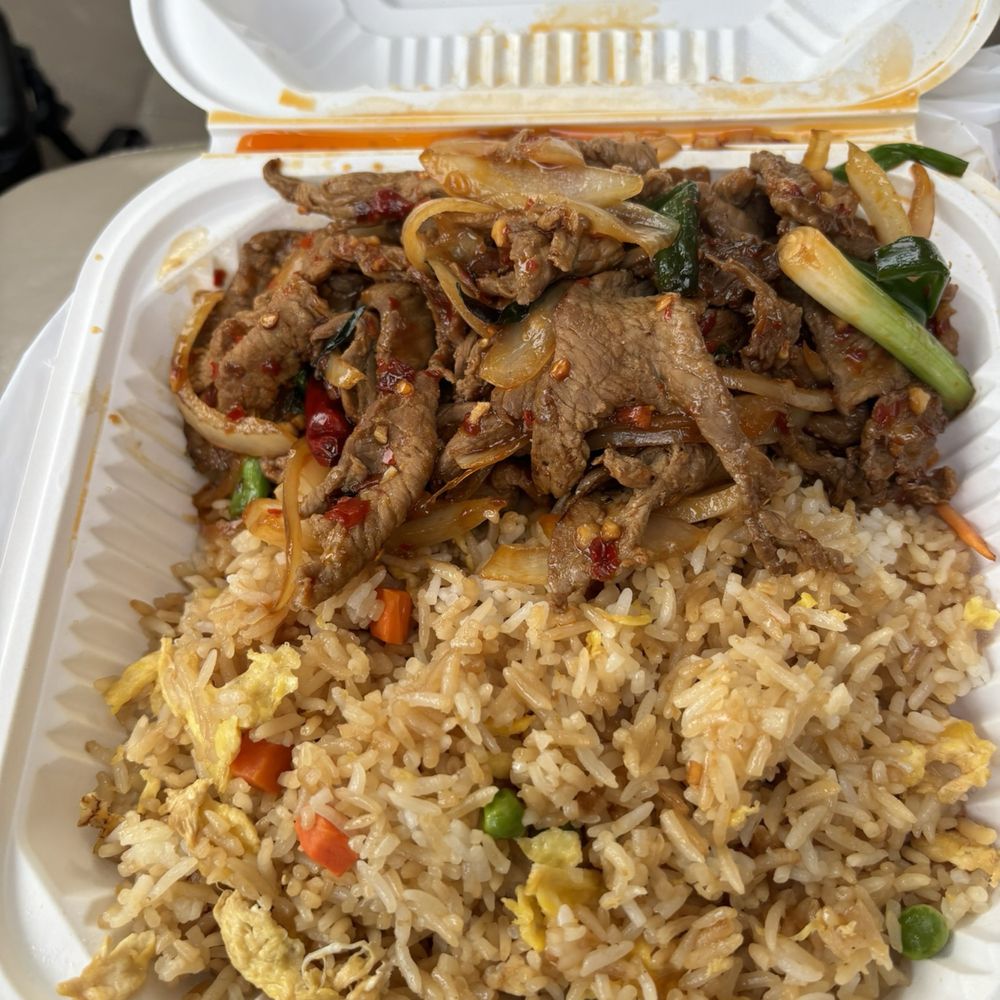 Mongolian Beef lunch with vegetable fried rice