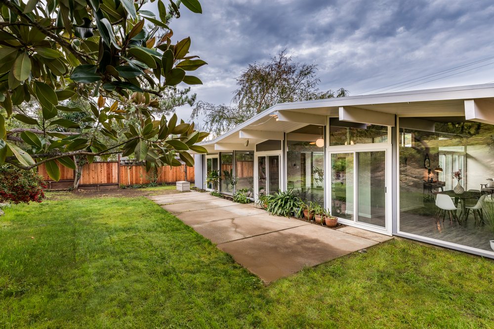 AILEEN TONG COMPASS REAL ESTATE 300 Drakes Lndg, Greenbrae