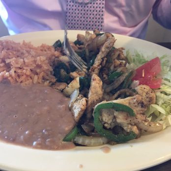El Ranchito Cafe - Fajitas - Mexican Near Me - Ulysses, Kansas El Ranchito Cafe - Fajitas - Mexican Near Me - Ulysses, Kansas