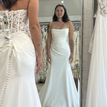 Starlet Bridal - Bridal Near Me - Windsor, California Starlet Bridal - Bridal Near Me - Windsor, California
