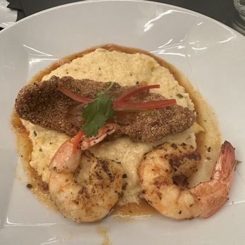 Bungalow Downtown Dining - Fish and grits - Steakhouses Near Me - Houston, Texas Bungalow Downtown Dining - Fish and grits - Steakhouses Near Me - Houston, Texas