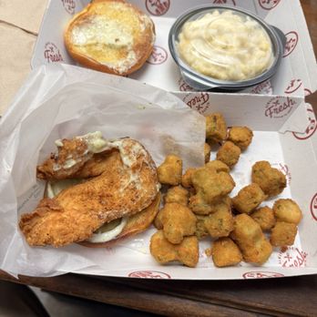 Slim Chickens - Crispy chicken, Mac-n-cheese, fried okra - Chicken Shop Near Me - Smithfield, North Carolina