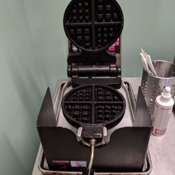 PNC Colonial Cafe - Make your own waffle
