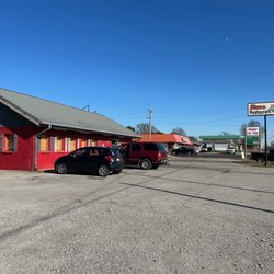 Russ Restaurant