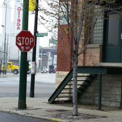 We are at the corner of W Cermak Rd and Jefferson St.