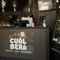 Luz y Sombra Cafe