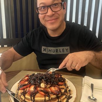 Delta's Kitchen - Kings pancakes!!! - Southern Near Me - Memphis, Tennessee