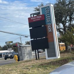 College Park Shopping Center
