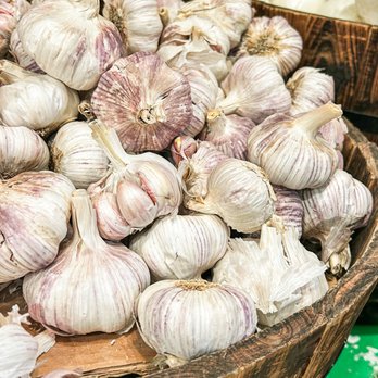 Ponesse Foods - Fabulous California garlic - Fruits & Veggies Near Me - Toronto, Ontario Ponesse Foods - Fabulous California garlic - Fruits & Veggies Near Me - Toronto, Ontario