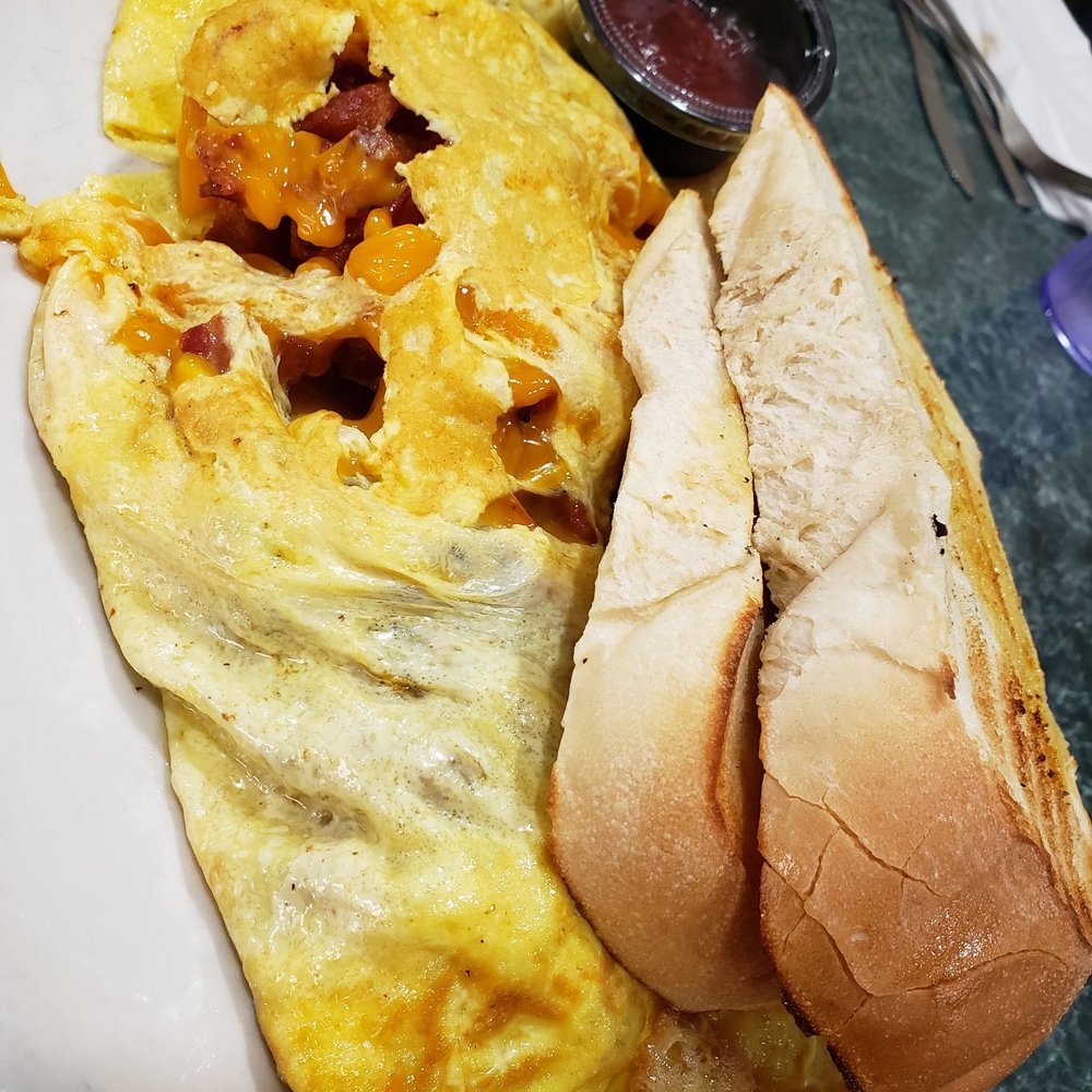 Tony's I-75 Restaurant - Bacon and Cheese omelet. - Diners Near Me - Birch Run, Michigan Tony's I-75 Restaurant - Bacon and Cheese omelet. - Diners Near Me - Birch Run, Michigan