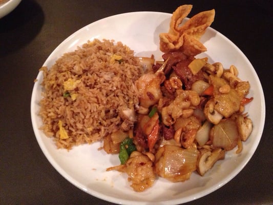 House of Chow by null