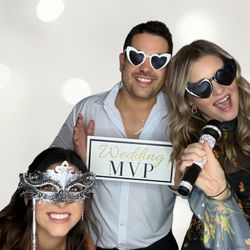 Selfie Magic for Parties - Luxe Photo Booth with dreamy backdrop