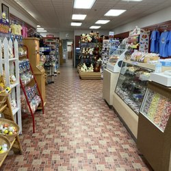 Marshall's Fudge & Candy Kitchen - Inside