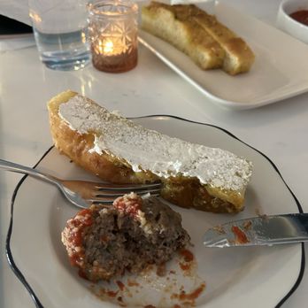 JOSEPHINE - Updated November 2024 - 717 Photos & 208 Reviews - 3563 St ...