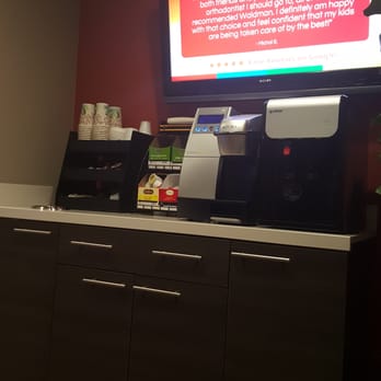 Waldman Orthodontics - Nice waiting area with coffee, tea, and water - Orthodontists Near Me - Beverly Hills, California Waldman Orthodontics - Nice waiting area with coffee, tea, and water - Orthodontists Near Me - Beverly Hills, California