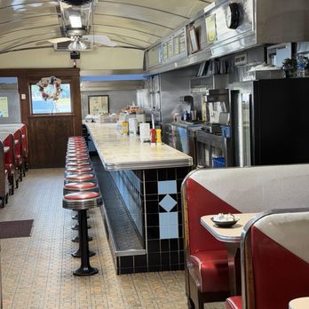 Doyles Restaurant - The old diner dining room - Seafood Near Me - Selbyville, Delaware Doyles Restaurant - The old diner dining room - Seafood Near Me - Selbyville, Delaware