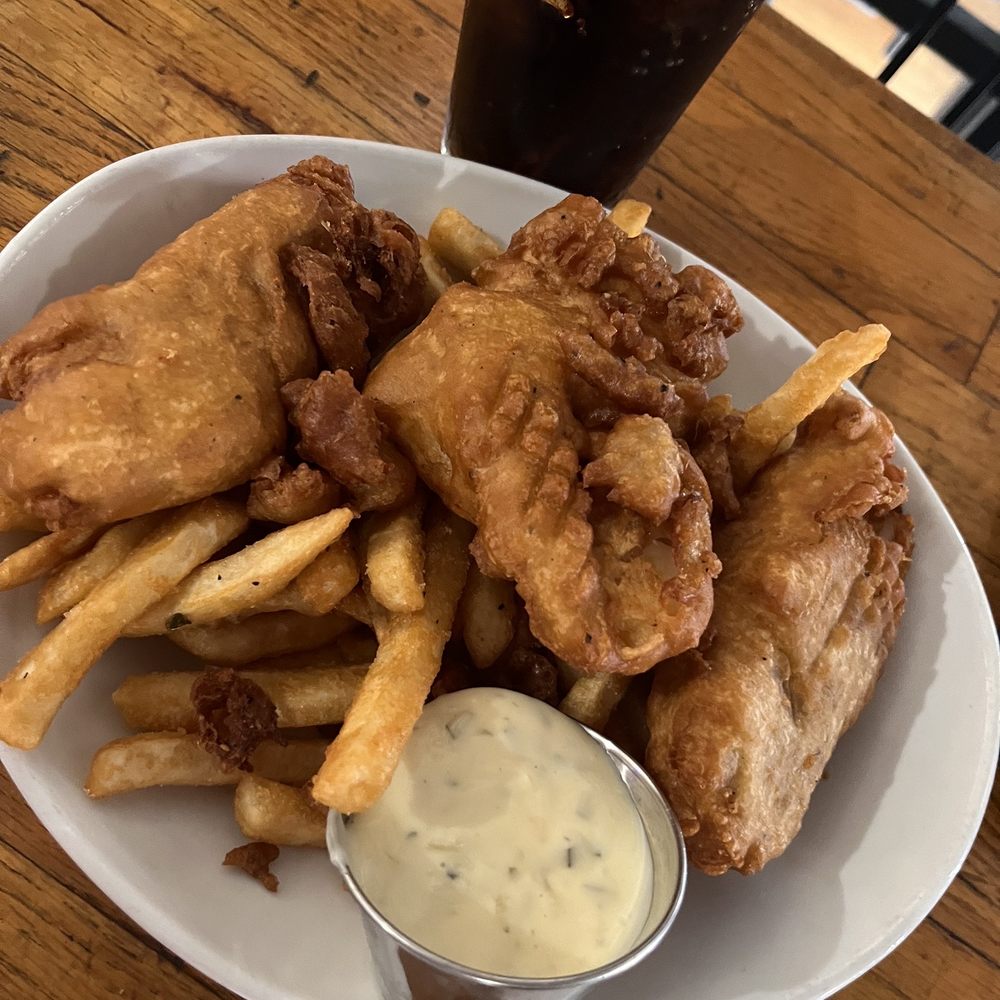 The Upper Room Kitchen - Fish and Chips - New American Near Me - Tracy, California The Upper Room Kitchen - Fish and Chips - New American Near Me - Tracy, California
