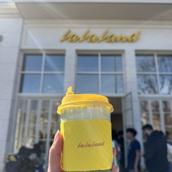 La La Land - Birthday cake matcha with oat milk - Coffee & Tea Near Me - Glendale, California La La Land - Birthday cake matcha with oat milk - Coffee & Tea Near Me - Glendale, California