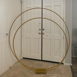 Messy Creations - double hoop backdrop