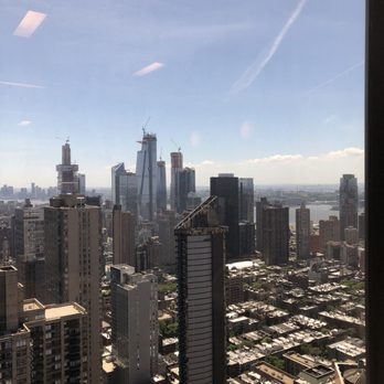 Paramount Plaza - 40th floor. - Shared Office Spaces Near Me - New York, New York Paramount Plaza - 40th floor. - Shared Office Spaces Near Me - New York, New York