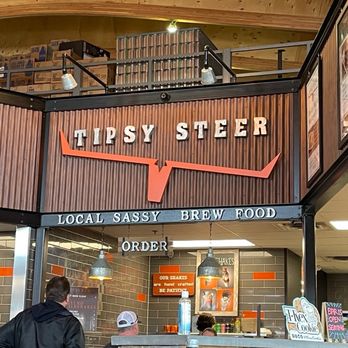 Tipsy Steer - Pizza Near Me - Blaine, Minnesota