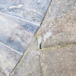 L&R Construction Pool & Concrete - cement on pavers