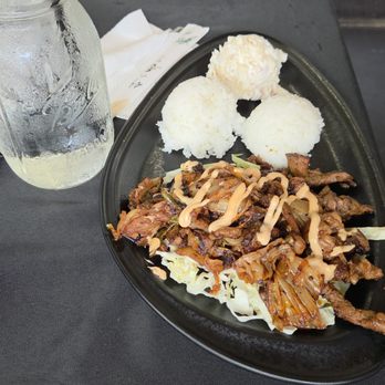 E Ohi Restaurant - Kimchee Steak Plate - Breakfast & Brunch Near Me - Honolulu, Hawaii