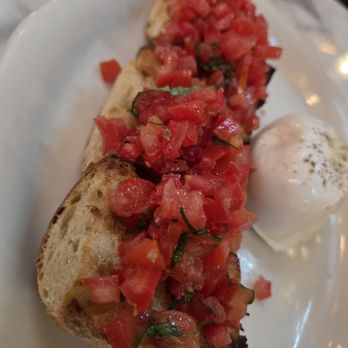 Met Her At A Bar - Bruschetta and added burrata - New American Near Me - Santa Monica, California Met Her At A Bar - Bruschetta and added burrata - New American Near Me - Santa Monica, California