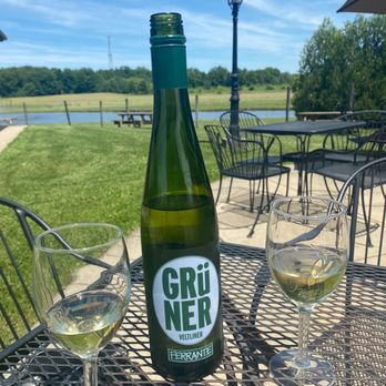 Ferrante Winery & Ristorante - Wine on patio - Wineries Near Me - Geneva, Ohio Ferrante Winery & Ristorante - Wine on patio - Wineries Near Me - Geneva, Ohio