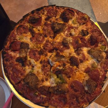 Humble Pie - Pizza Near Me - Richmond Heights, Missouri