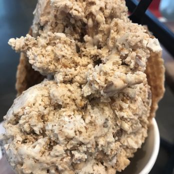 Sub Zero Nitrogen Ice Cream - Large Bernoulli Brûlée - Ice Cream & Frozen Yogurt Near Me - Atlanta, Georgia Sub Zero Nitrogen Ice Cream - Large Bernoulli Brûlée - Ice Cream & Frozen Yogurt Near Me - Atlanta, Georgia