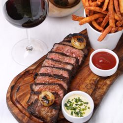 Wally's Beverly Hills - NY Steak Frites