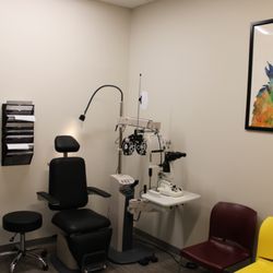 Abc Children's Eye Specialists - Exam room