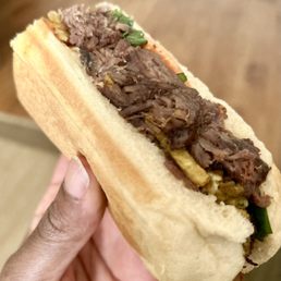 Bun B banh mi Bun B banh mi