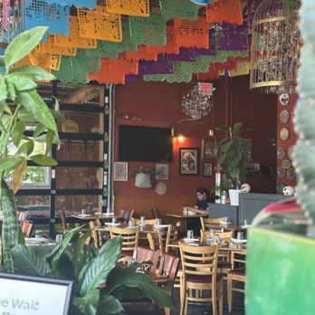 La Cocina Restaurant - Inside Seating - Mexican Near Me - Portland, Oregon La Cocina Restaurant - Inside Seating - Mexican Near Me - Portland, Oregon
