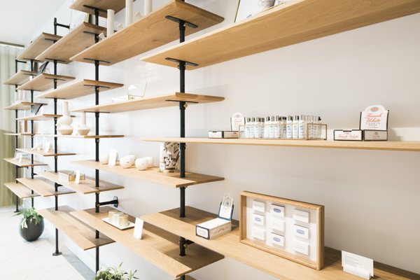 Serra Dispensary by null