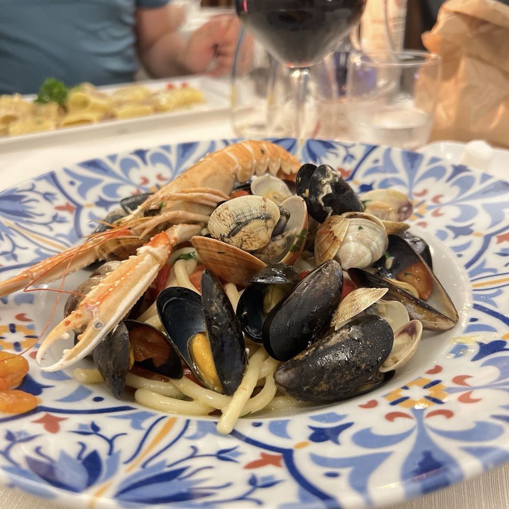 Ristorante Vittoria - Seafood pasta - Italian Near Me - Ravello, SA Ristorante Vittoria - Seafood pasta - Italian Near Me - Ravello, SA