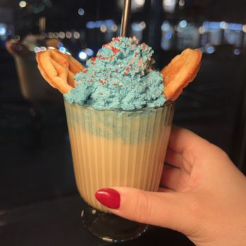 Shaken not Stirred  - Cocktail Bars Near Me - New York, New York