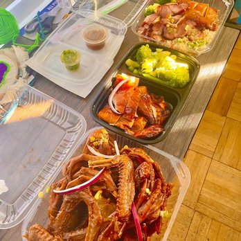 Do Eat Restaurant - Duck Wing&Feets Famous Roasted Duck over Rice BBQ Pork & Chicken over Rice - Chinese Near Me - San Francisco, California