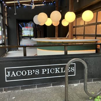Jacob's Pickles - Another angle of the fabulous outdoors ambiance Bar or concierge area...? - Comfort Food Near Me - New York, New York