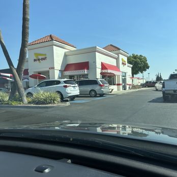 In-N-Out Burger - Driving in..... - Burgers Near Me - Fresno, California