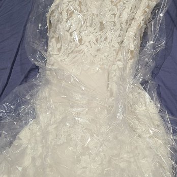 Rosa's Cleaners - Wedding dress - Dry Cleaning Near Me - Los Angeles, California Rosa's Cleaners - Wedding dress - Dry Cleaning Near Me - Los Angeles, California