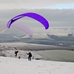 Airworks Paragliding Centre - www.airworks.co.uk