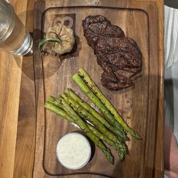 Block 3 Kitchen & Bar - steak and asparagus - Steakhouses Near Me - Big Sky, Montana
