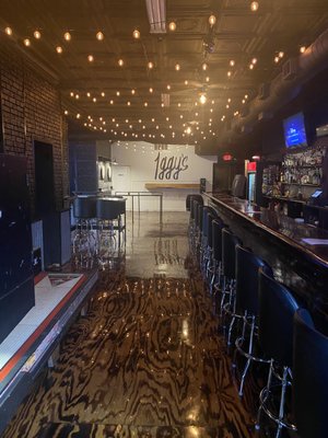 Iggy's Bar by null