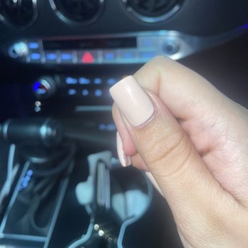 Envy Nails & Spa - The gaps between the nail polish - Nail Salons Near Me - Fresno, California