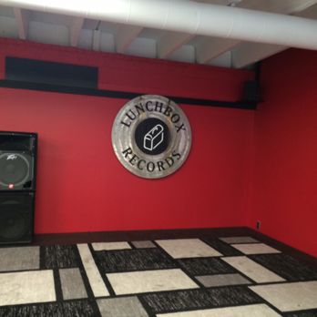 Lunchbox Records - Music & DVDs Near Me - Charlotte, North Carolina